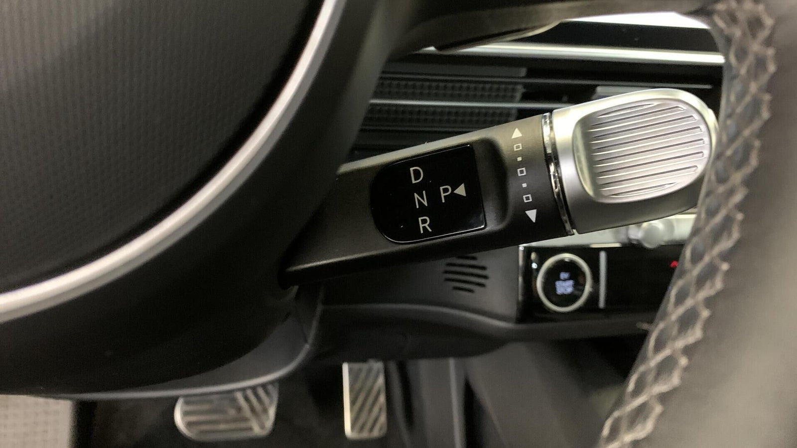 Sort Hyundai Ioniq 6 fra 2023