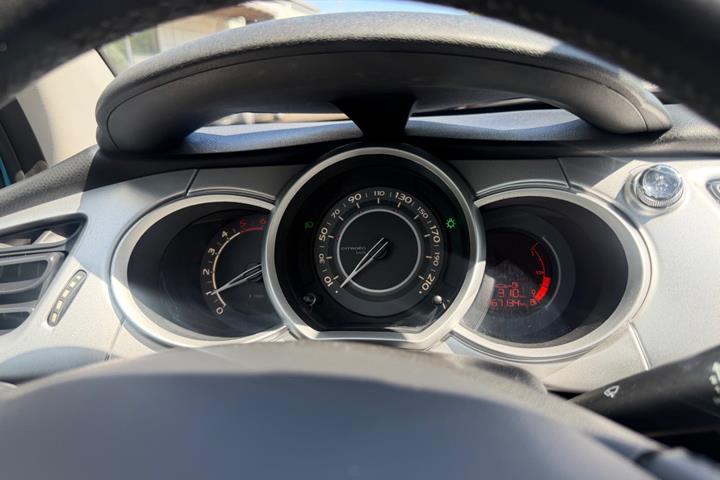 Grøn Citroën C3 fra 2010