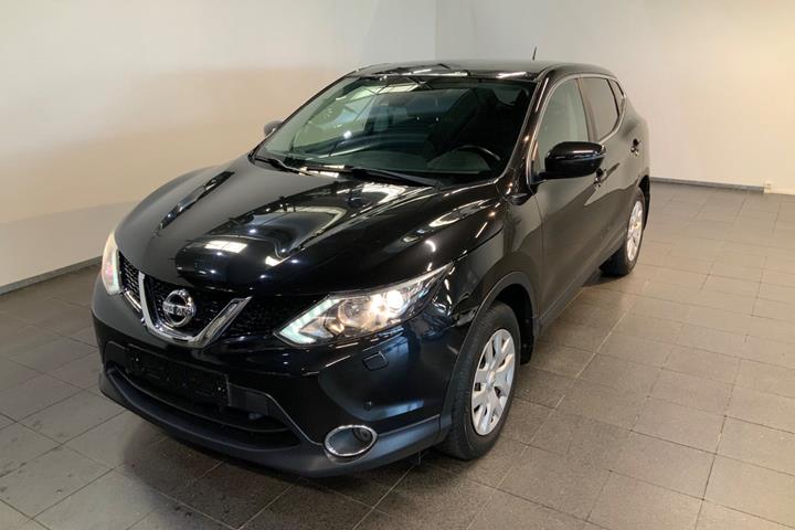 Sort Nissan Qashqai fra 2016 set udefra