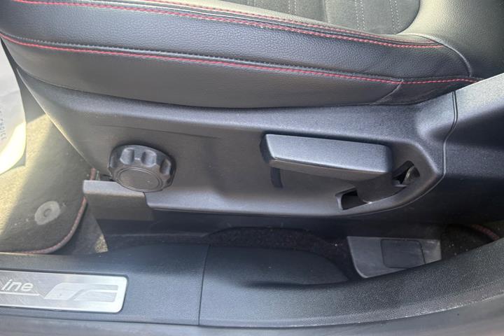 undefined Ford Kuga fra 2020