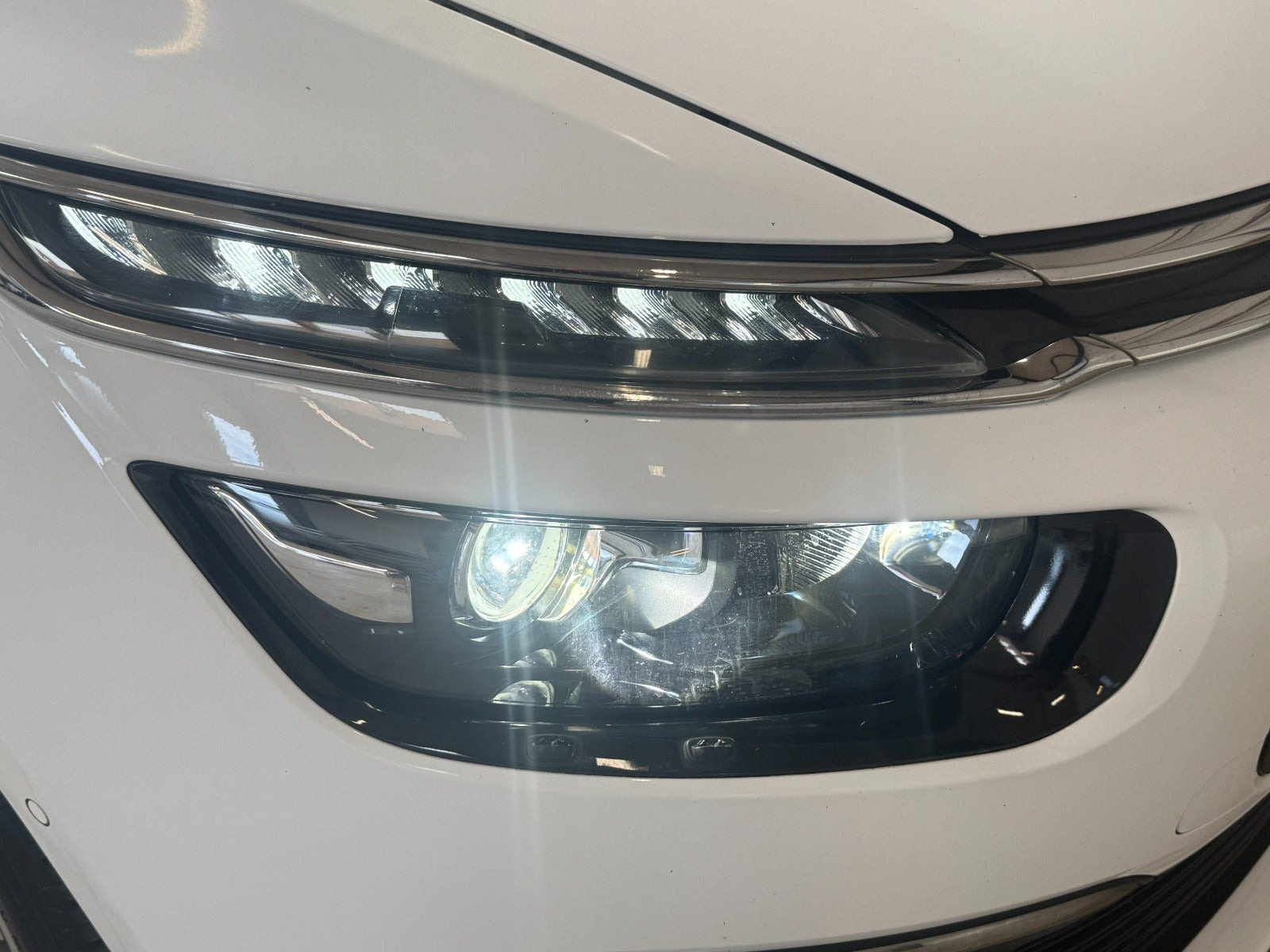Hvid Citroën Grand C4 Picasso fra 2018
