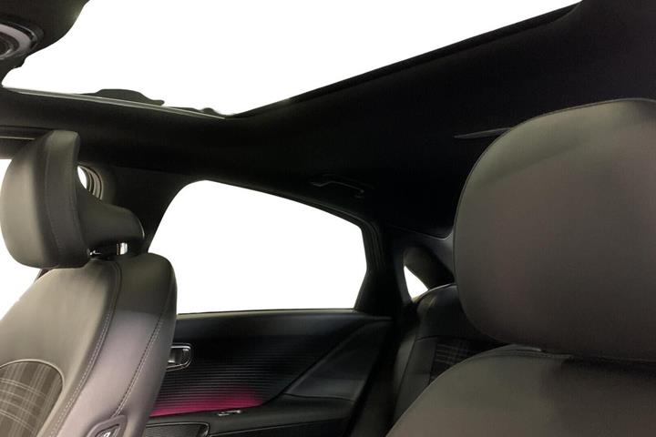 Blå Hyundai Ioniq 6 fra 2023
