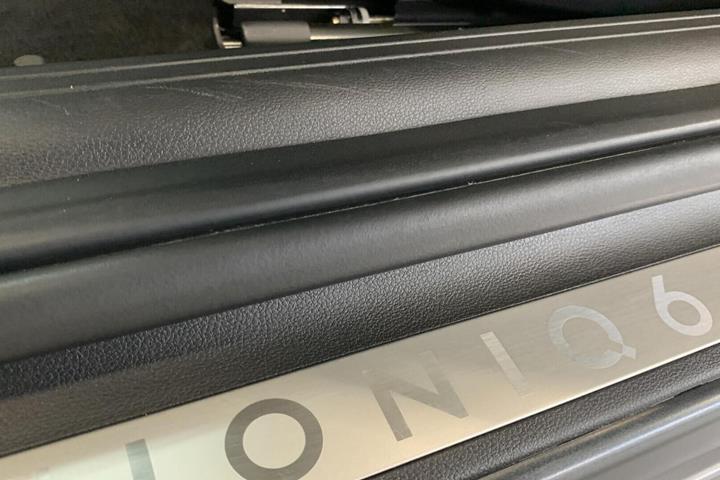Sort Hyundai Ioniq 6 fra 2023