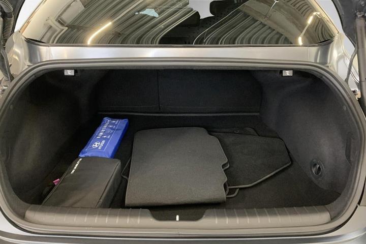 Sort Hyundai Ioniq 6 fra 2023