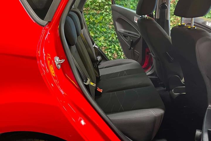 undefined Ford Fiesta fra 2015