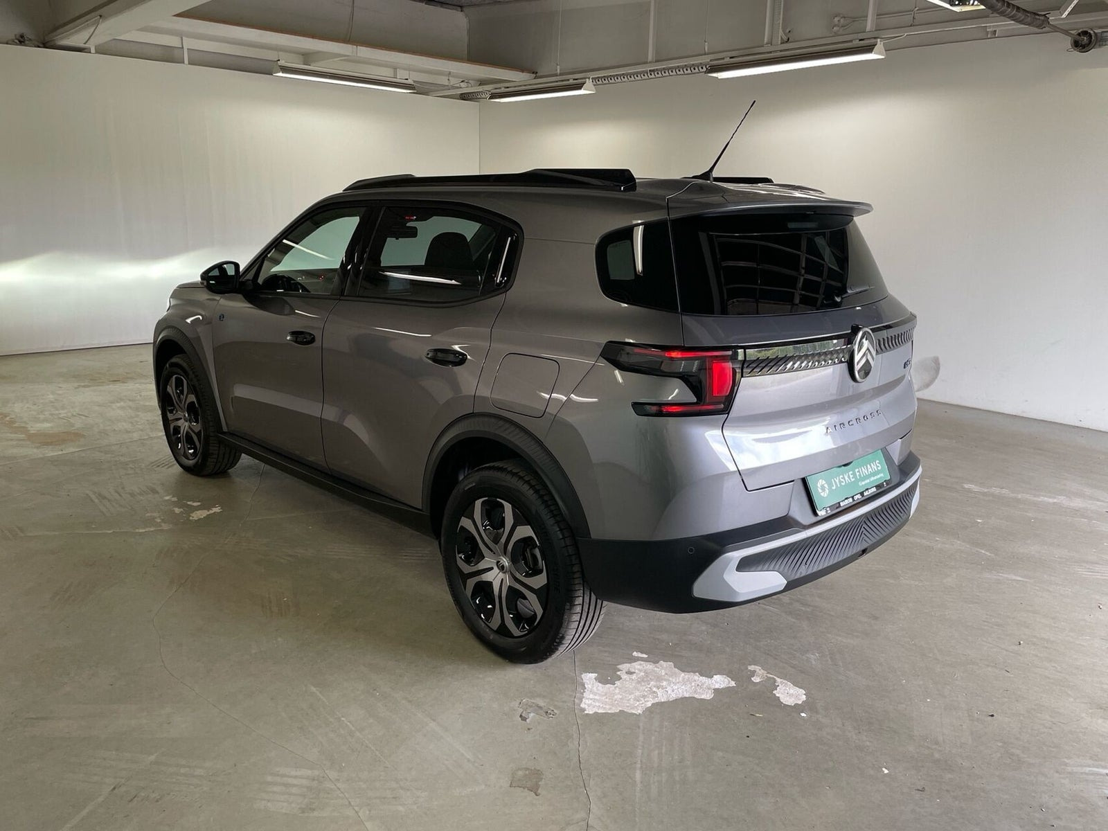 Grå Citroën e-C3 Aircross fra 2025