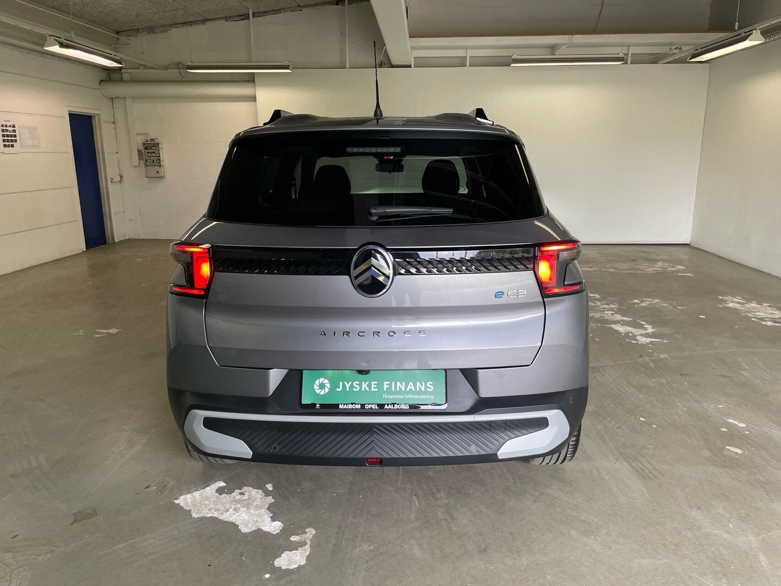 Grå Citroën e-C3 Aircross fra 2025