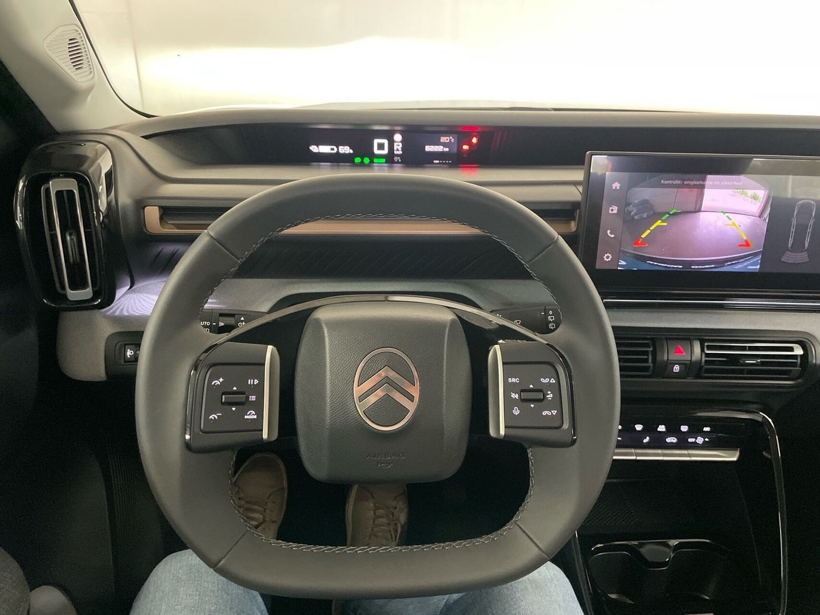 Grå Citroën e-C3 Aircross fra 2025