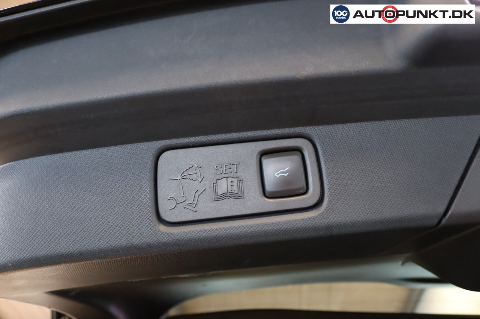 Sort Ford Mustang Mach-E fra 2023