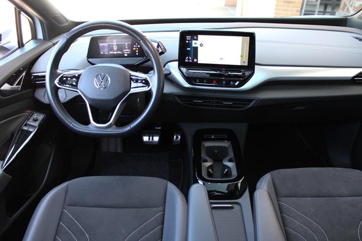 Hvid VW ID.4 fra 2023