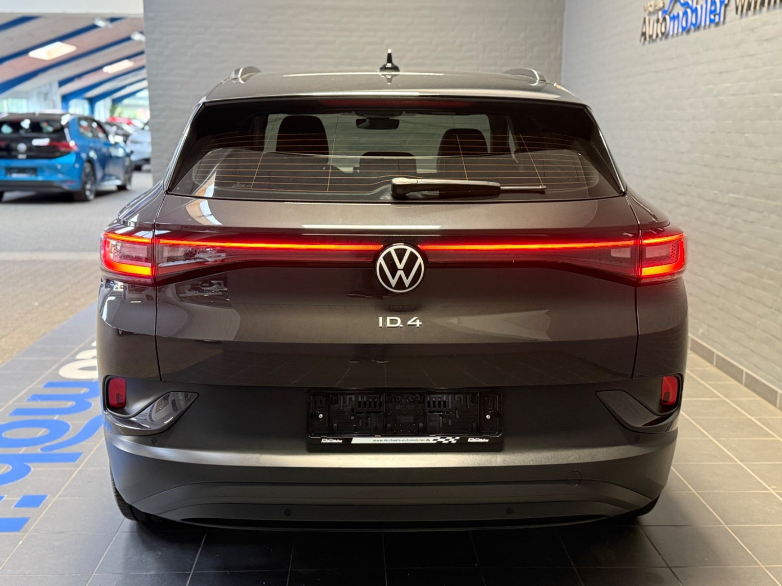 Grå VW ID.4 fra 2022