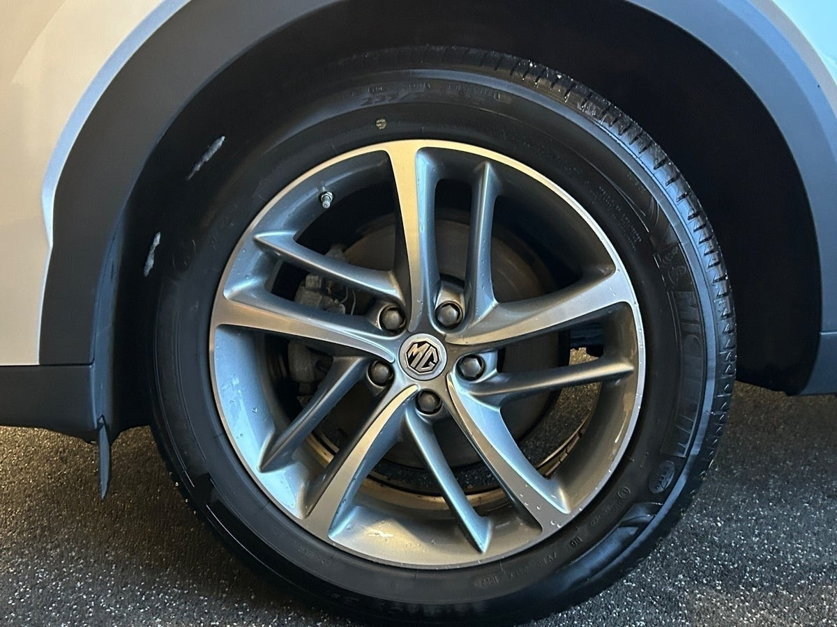 MG EHS PHEV EDU II, 258hp, 2021