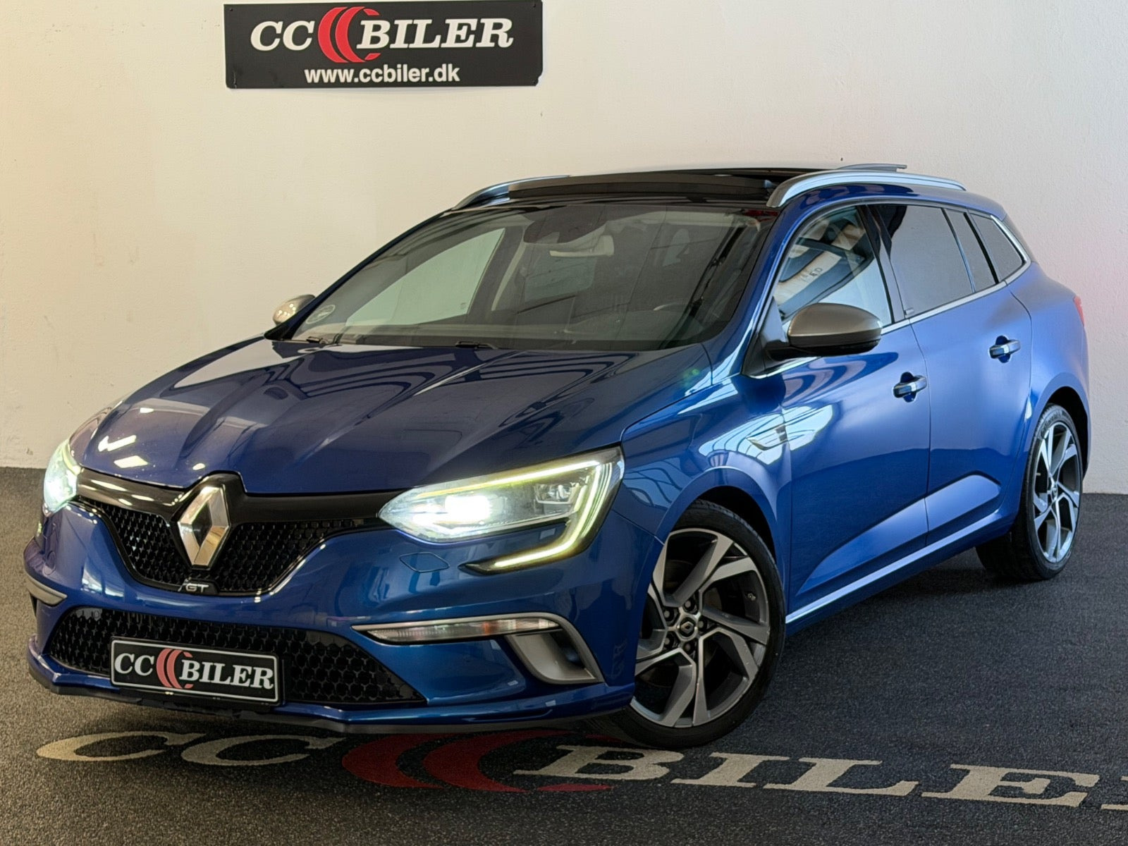 Renault Megane IV 1,6 TCe 205 GT Sport Tourer EDC