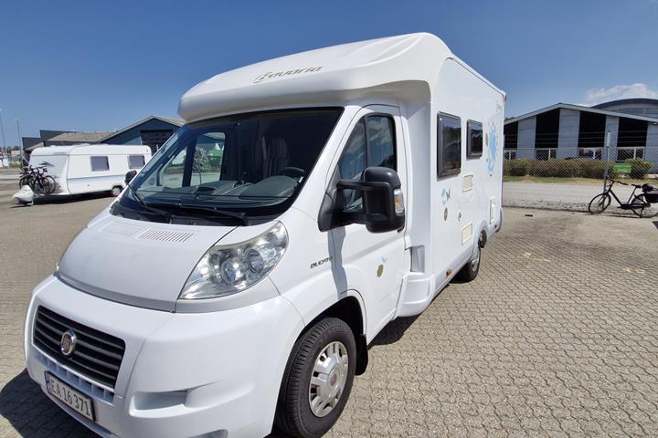 Hvid Fiat Ducato fra 2008