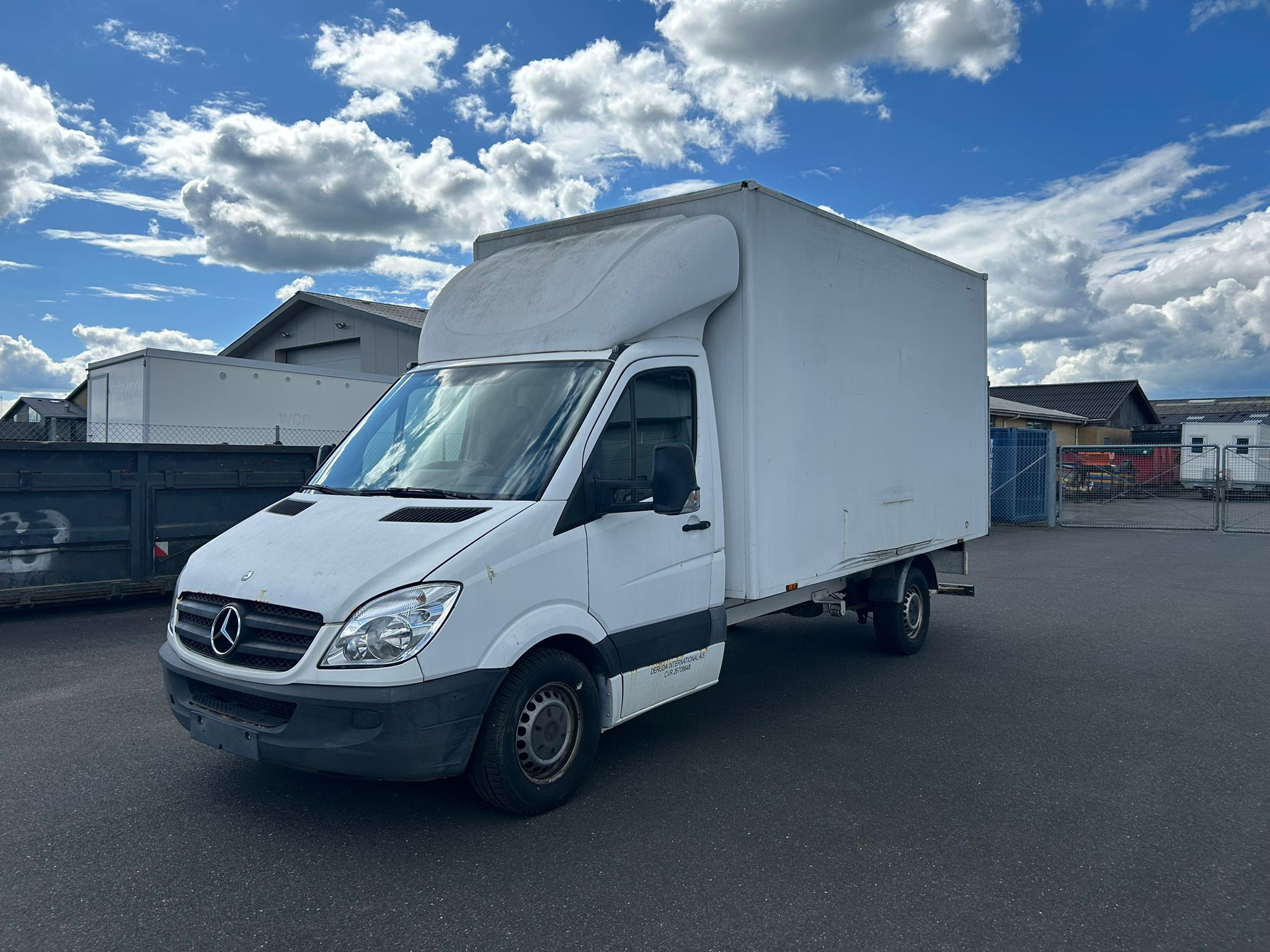 Mercedes - 3,0 184 HK
