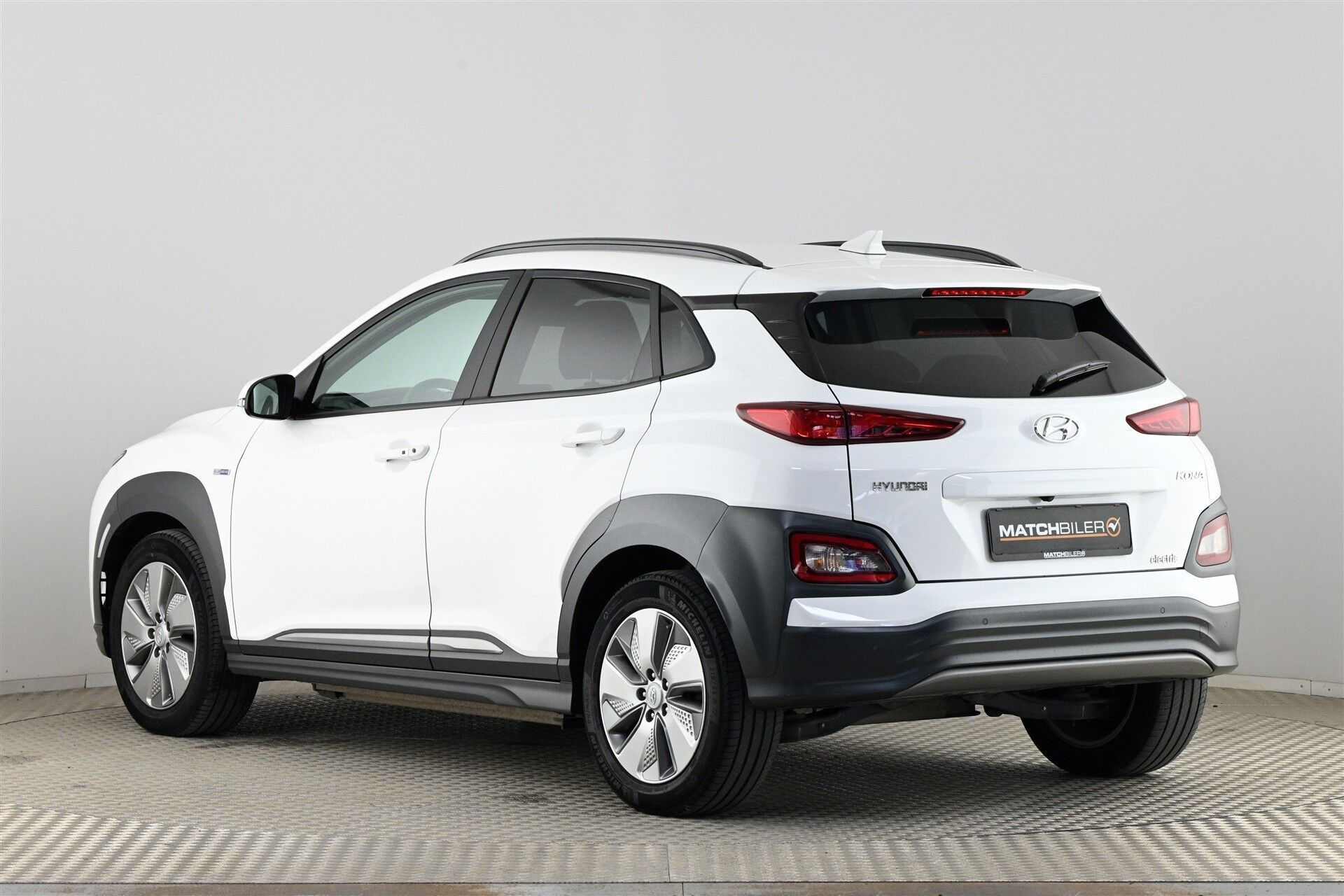 Hvid Hyundai Kona fra 2021