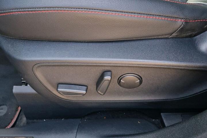 undefined Ford Kuga fra 2020