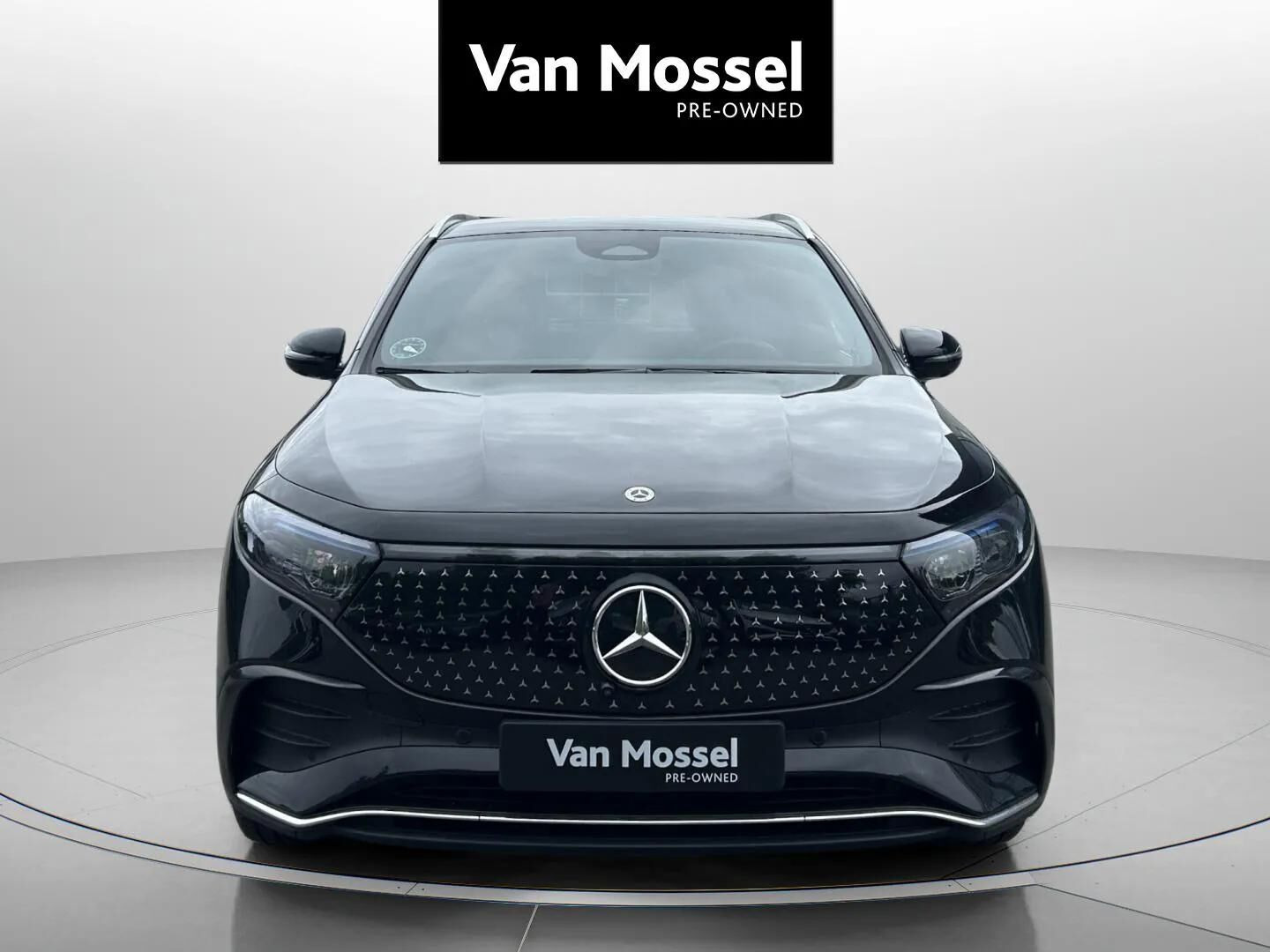 Sort Mercedes EQA 250+ fra 2025