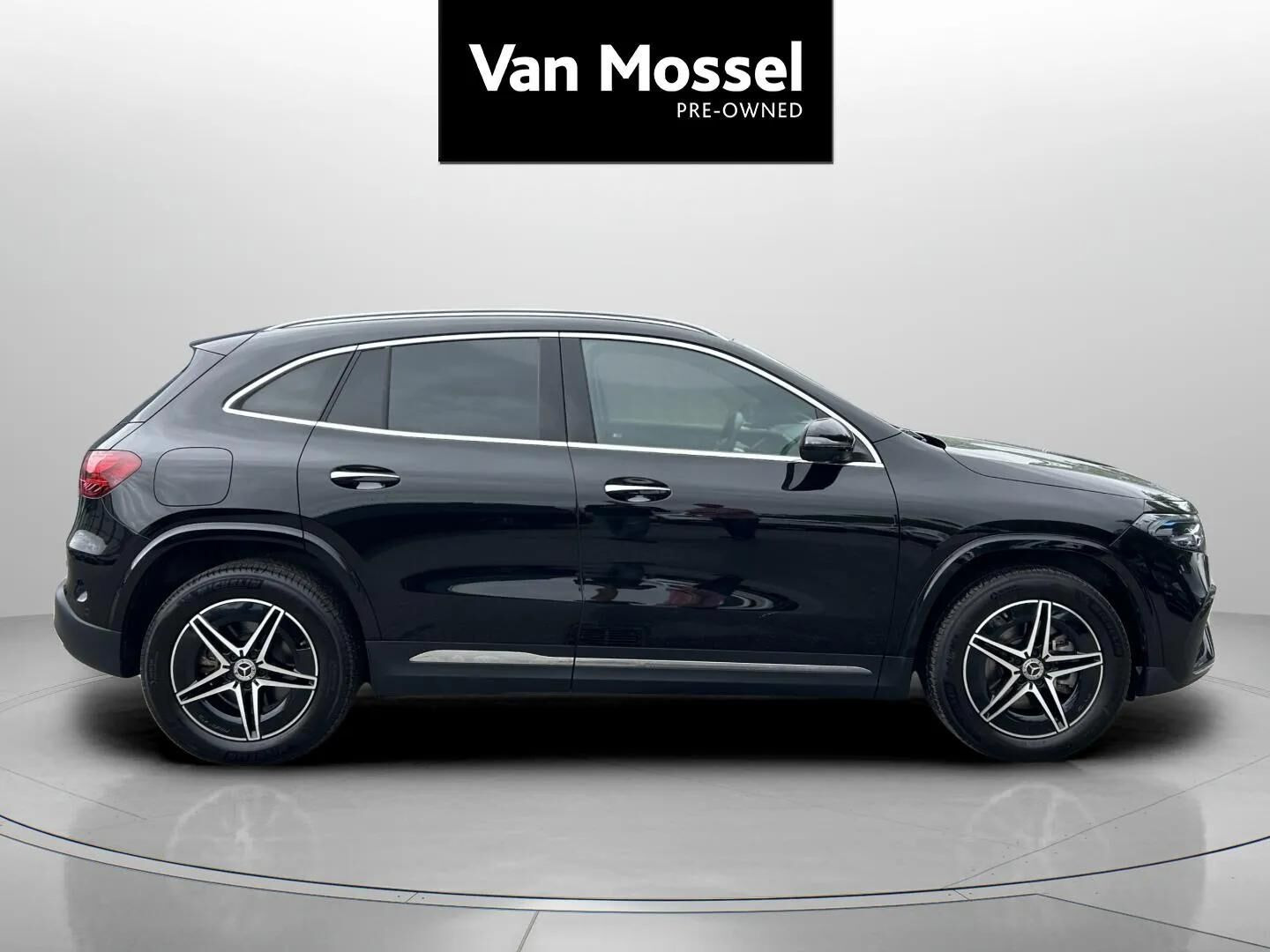 Sort Mercedes EQA 250+ fra 2025