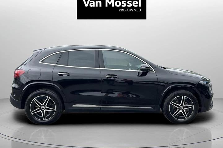 Sort Mercedes EQA 250+ fra 2025