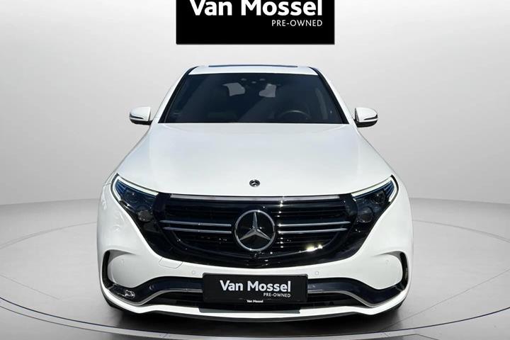 Hvid Mercedes EQC 400 fra 2023