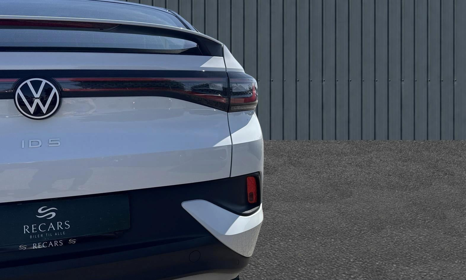Hvid VW ID.5 fra 2023