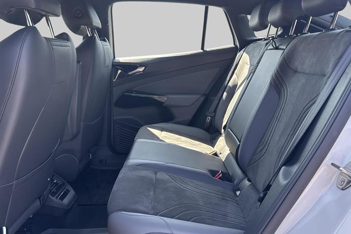 Hvid VW ID.5 fra 2023