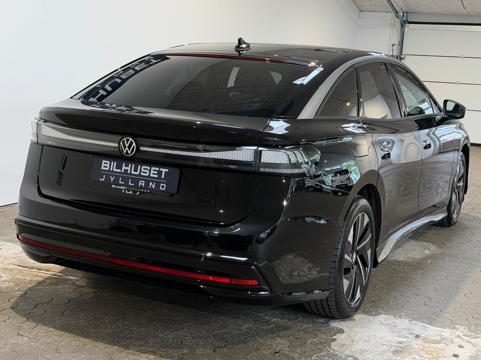 Sort VW ID.7 fra 2024