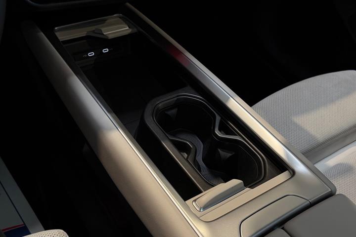 Sort VW ID.7 fra 2024