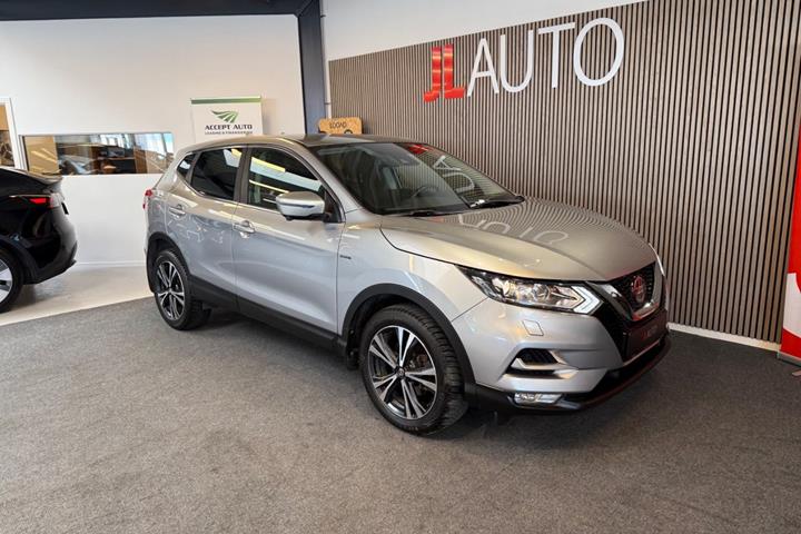 Sølv Nissan Qashqai fra 2019