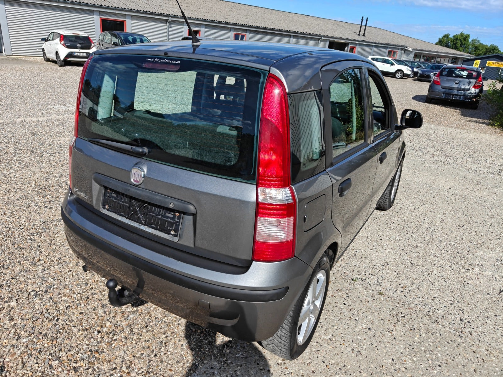 Gul Fiat Panda fra 2012