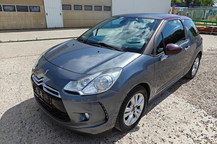 Gul Citroën DS3 fra 2010