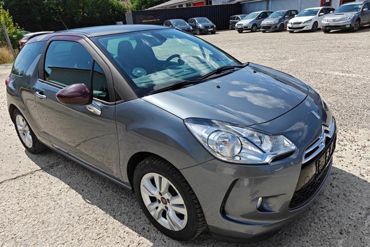 Gul Citroën DS3 fra 2010