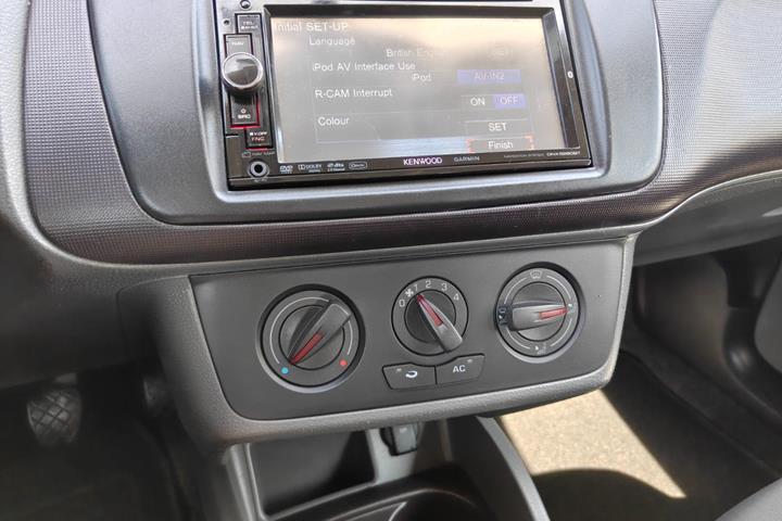 Gul Seat Ibiza fra 2010