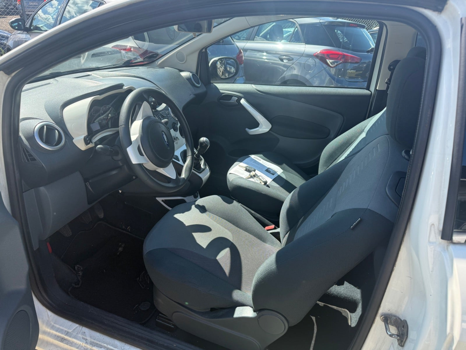 Hvid Ford Ka fra 2013