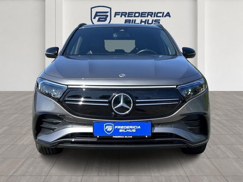 Grå Mercedes EQA250 fra 2021