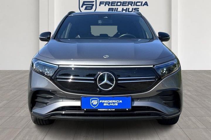 Grå Mercedes EQA250 fra 2021