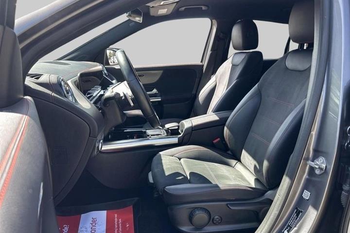 Grå Mercedes EQA250 fra 2021