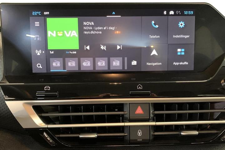 Sort Citroën ë-C4 X fra 2025