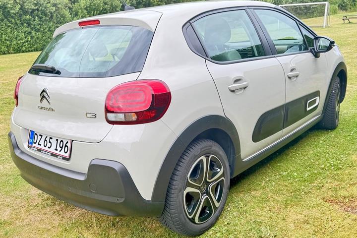 Beige Citroën C3 fra 2024