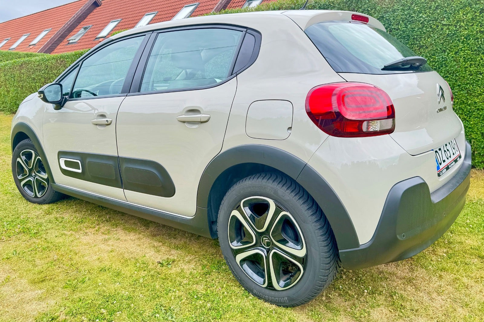 Beige Citroën C3 fra 2024