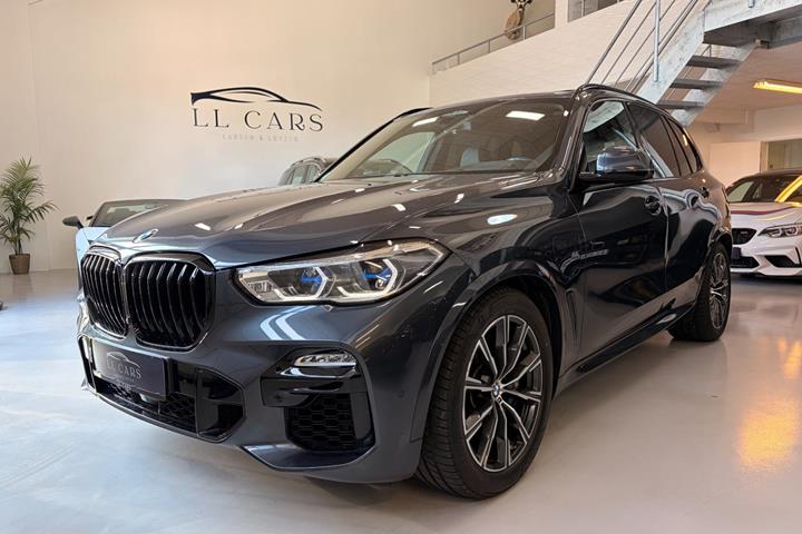 undefined BMW X5 fra 2020