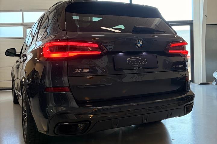 undefined BMW X5 fra 2020