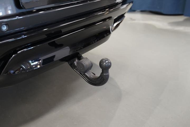 Grå Land Rover Range Rover sport fra 2025