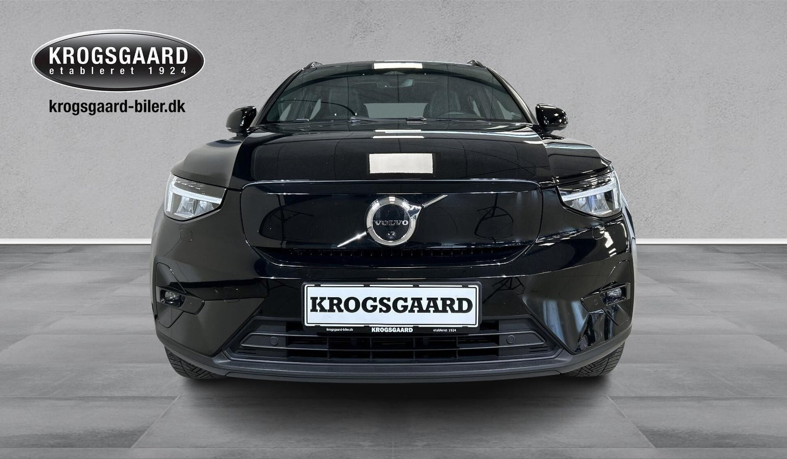 Sort Volvo XC40 fra 2023
