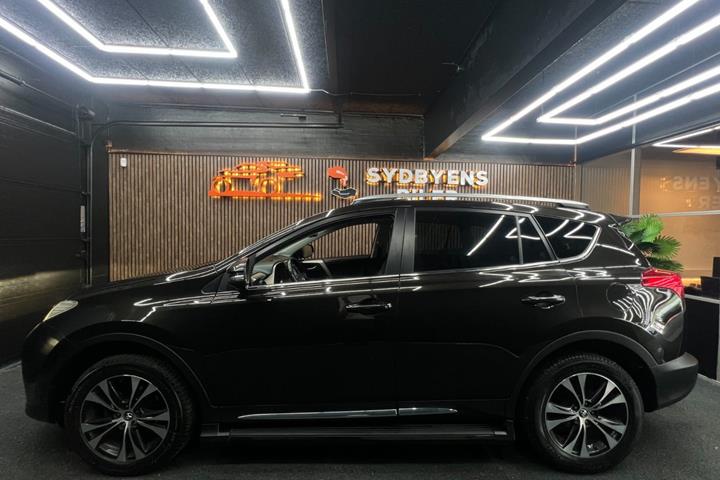 undefined Toyota RAV4 fra 2015