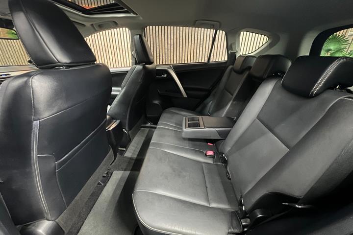 undefined Toyota RAV4 fra 2015