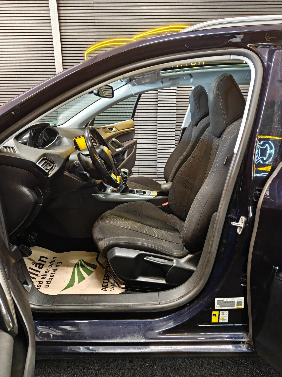 undefined Peugeot 308 fra 2014