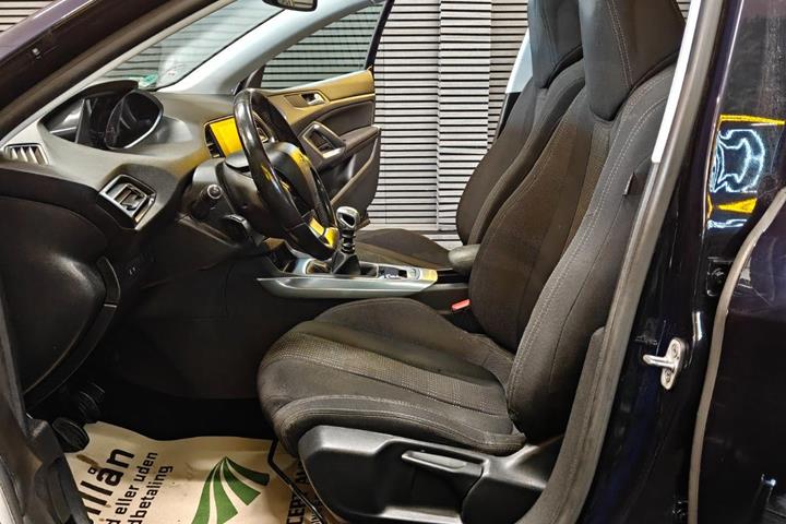 undefined Peugeot 308 fra 2014