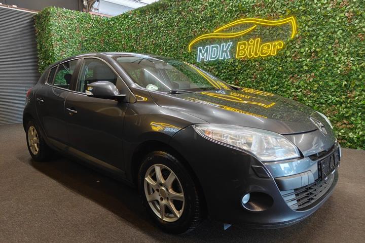 undefined Renault Megane III fra 2011